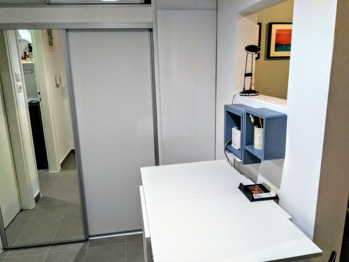 Athens Pangrati Modern Apt 10Min To Metro Buitenkant foto